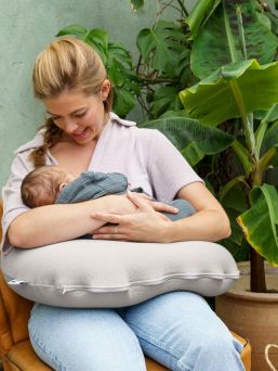 Softy breastfeeding pillow, tetra jersey sand | DOOMOO